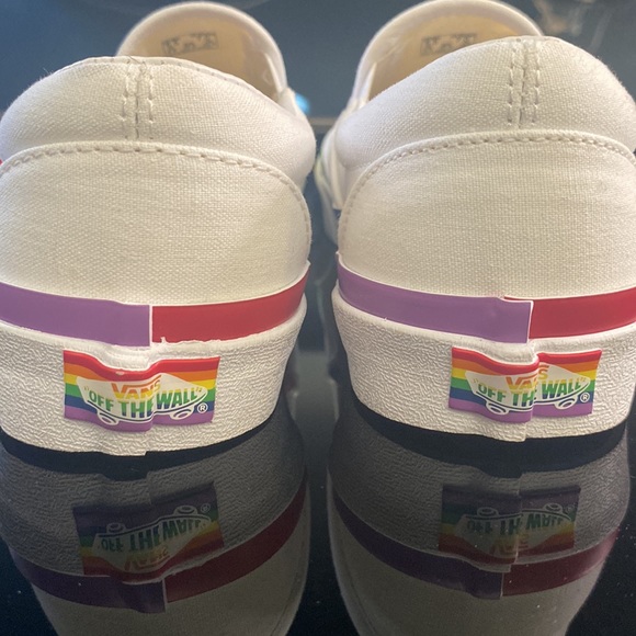 Brand new, #pride slip on vans! There is no box - Picture 4 of 7